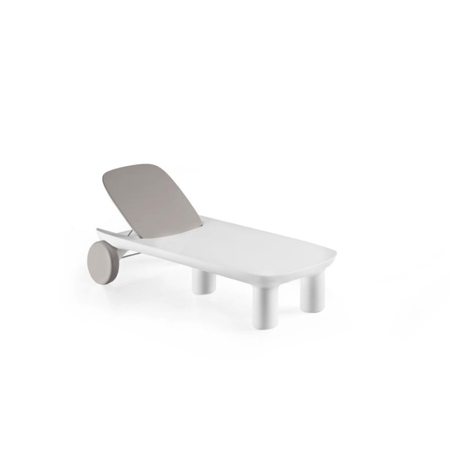 Venditore Plust Atene Sunlounge Negozio Forma Design Clearance