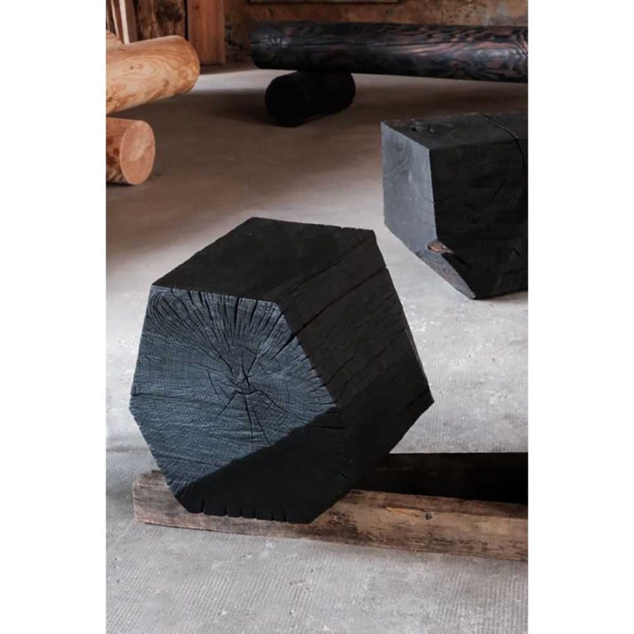 Venditore Riccardo Monte Tavolino Charred Rocks Shop Forma Design New